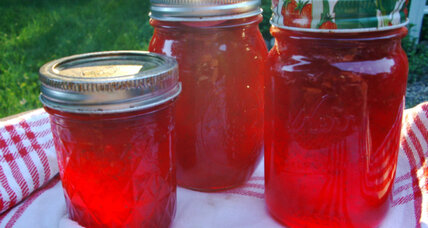Strawberry jam for beginners